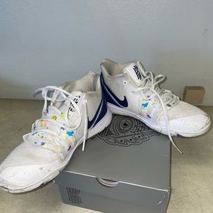 Nike Kyrie 5 GS